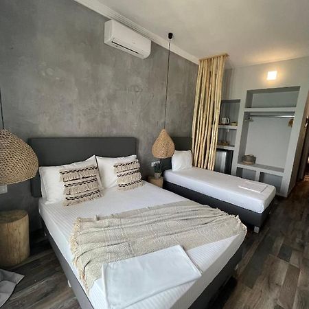 Xenios Hotel ペフコホリ エクステリア 写真