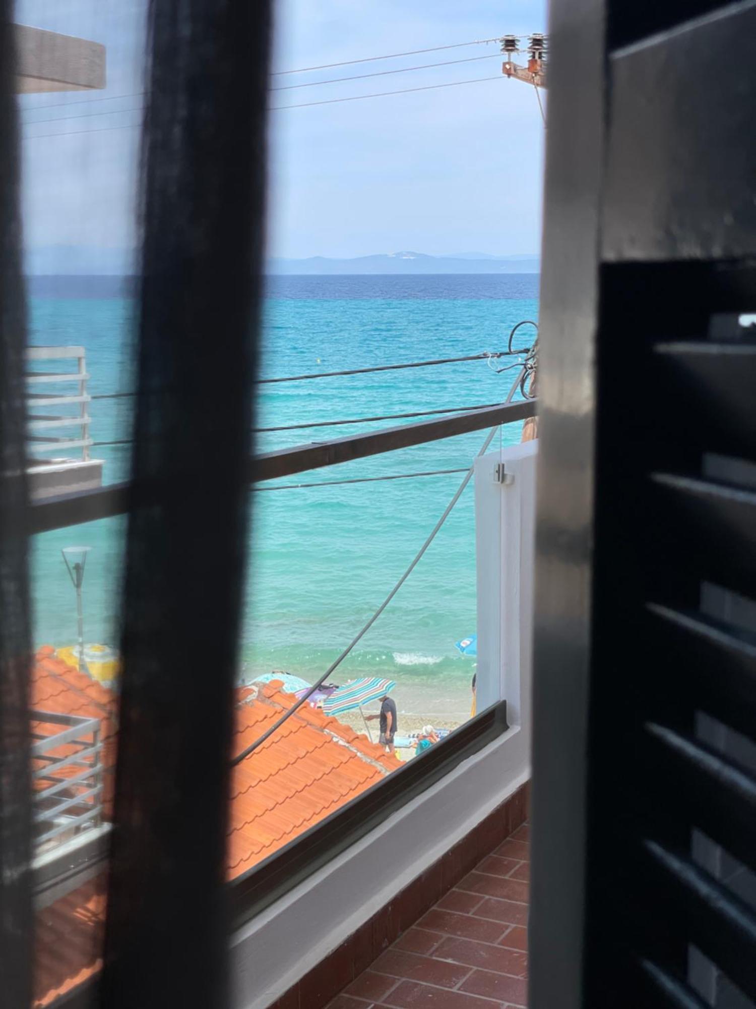 Xenios Hotel ペフコホリ エクステリア 写真